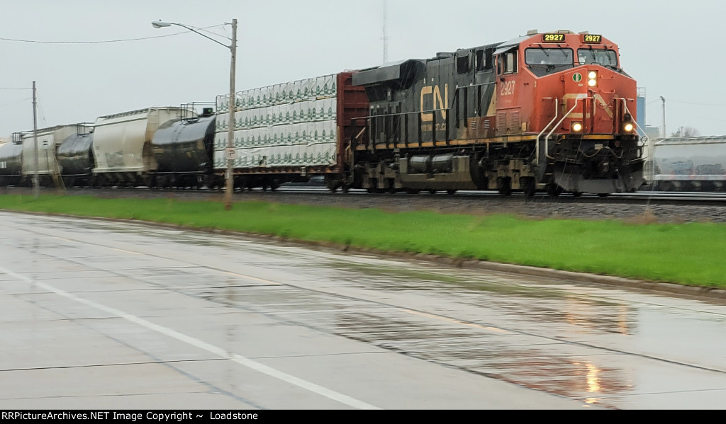CN 2927